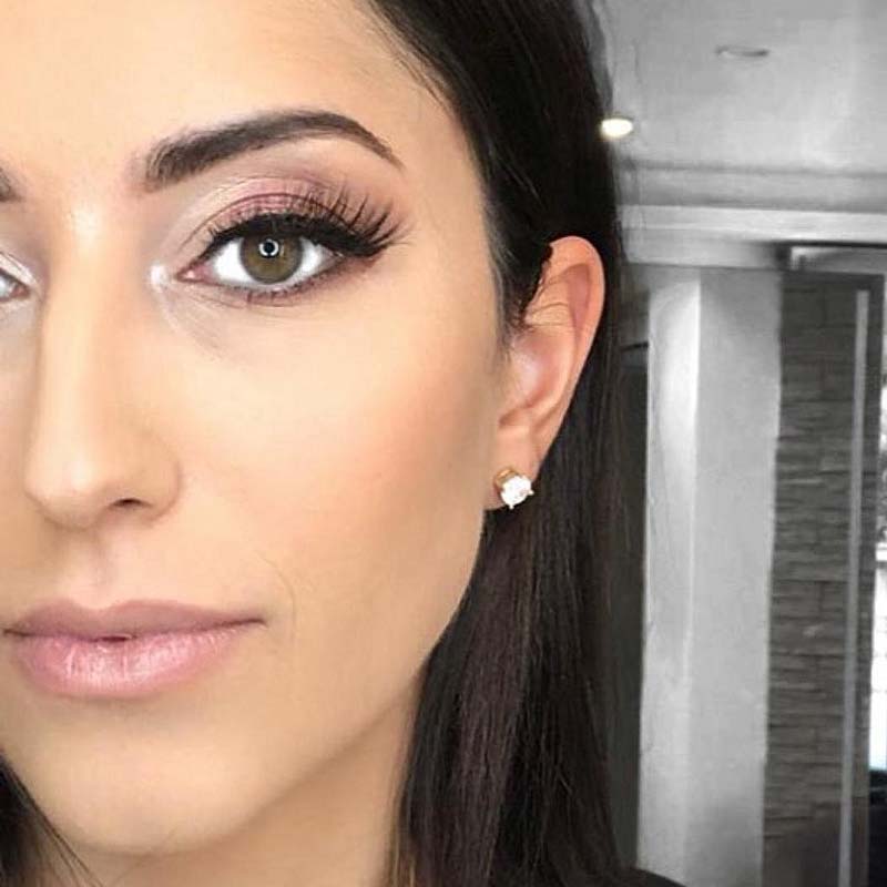 Wimpern und Augenbrauen – natürlich betont