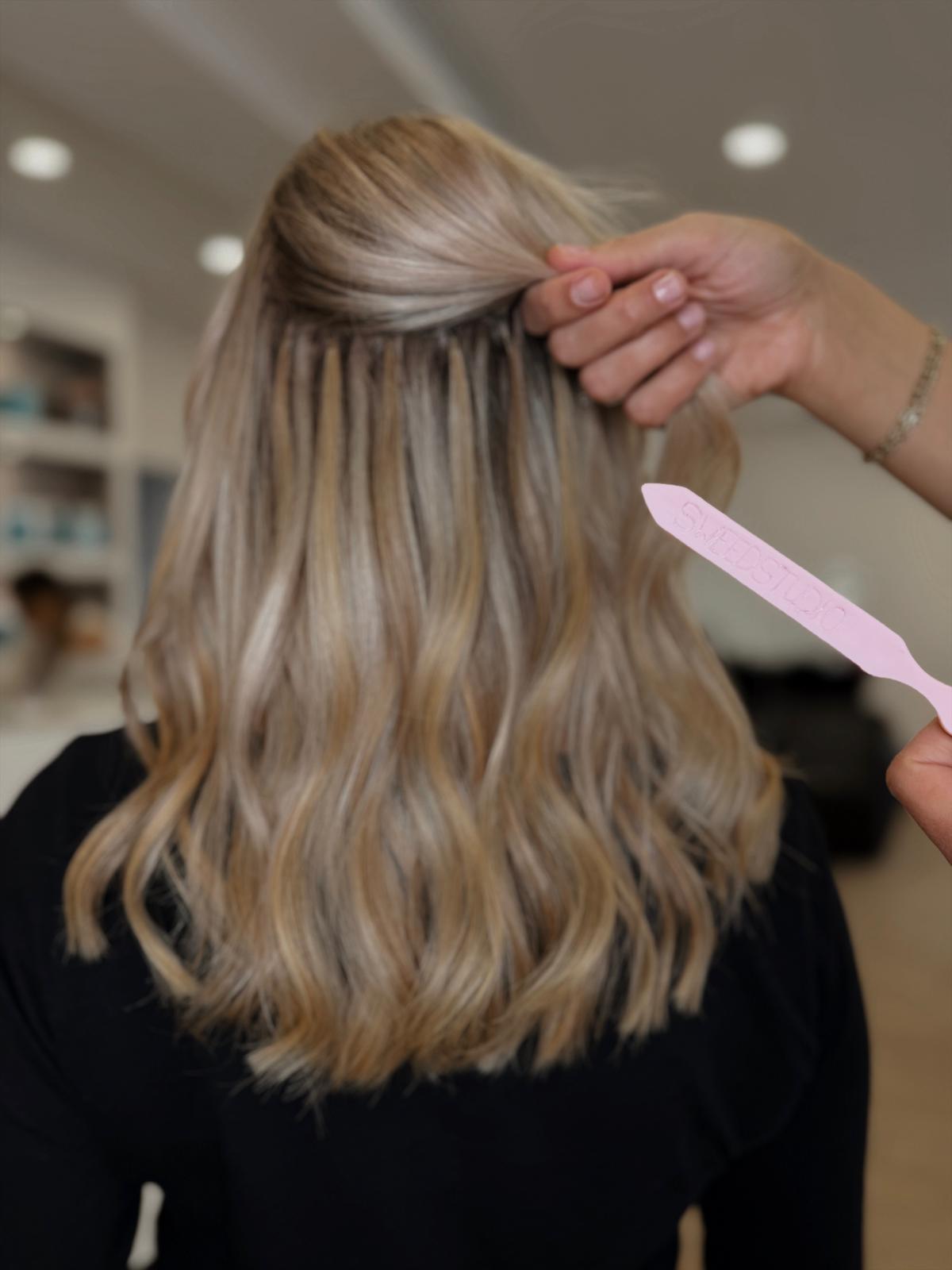 Aschblonde Balayage-Bondings